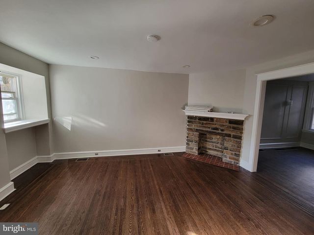 7243 CALVIN RD, Upper Darby, PA 19082