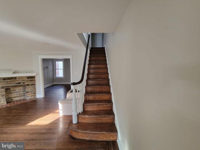 7243 CALVIN RD, Upper Darby, PA 19082