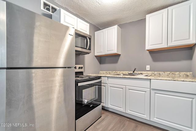4444 S TRENTON Drive, Jacksonville, FL 32209