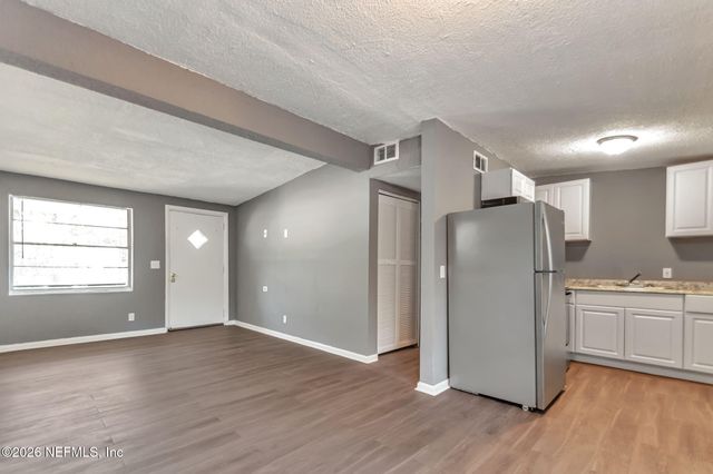 4444 S TRENTON Drive, Jacksonville, FL 32209