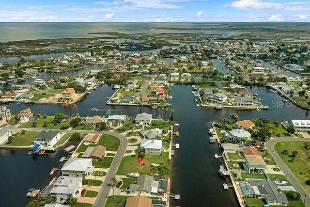 PARADISE CIRCLE, Hernando Beach, FL 34607