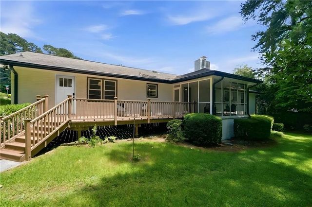 2748 Peppermint Drive, Tucker, GA 30084