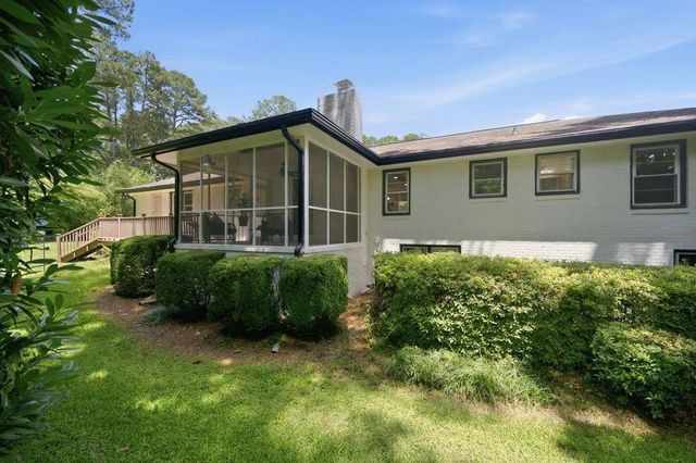 2748 Peppermint Drive, Tucker, GA 30084