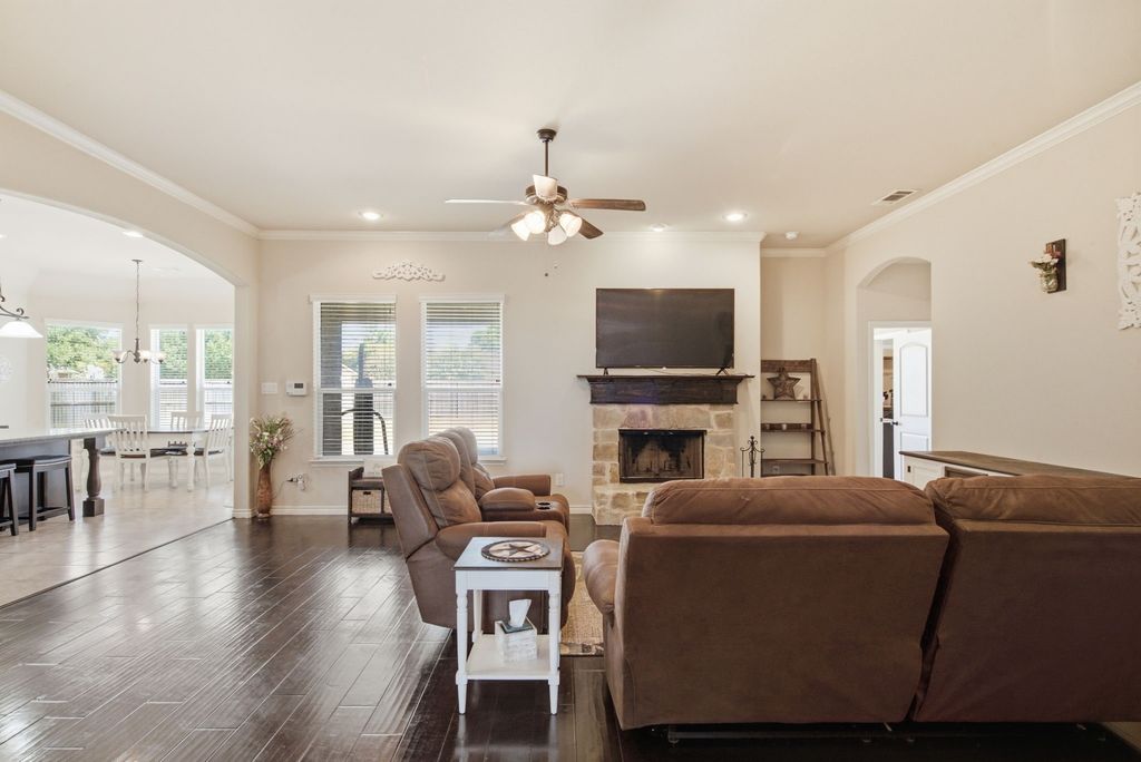3112 White Horse Court, Granbury, TX 76049 — photo 5