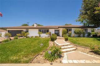 1025 Kent Drive, Claremont, CA 91711