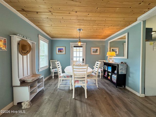 135 NE 34th Street, Oak Island, NC 28465