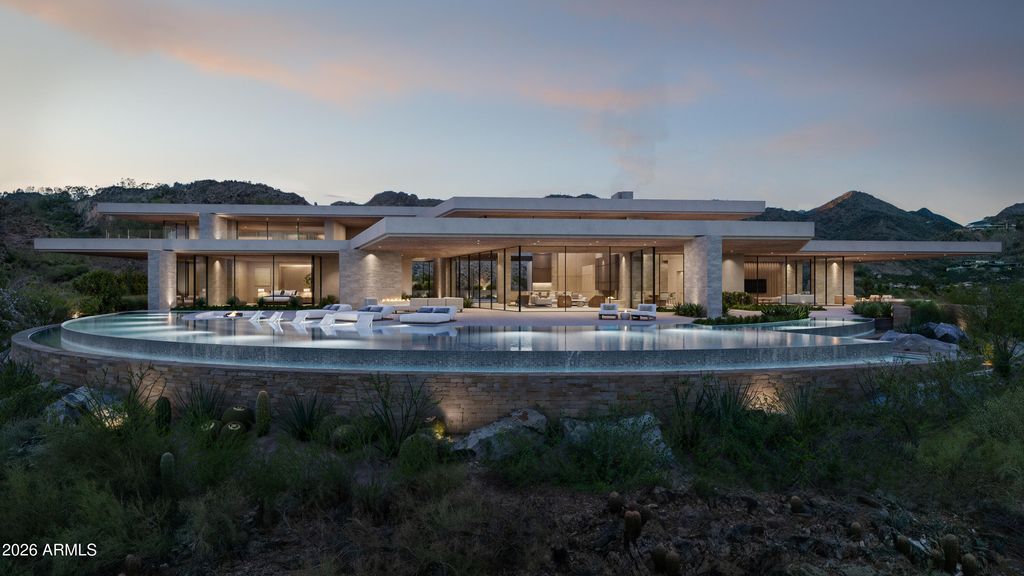 Image 6 of property listing at 7150 N HILLSIDE Drive, Paradise Valley, AZ 85253