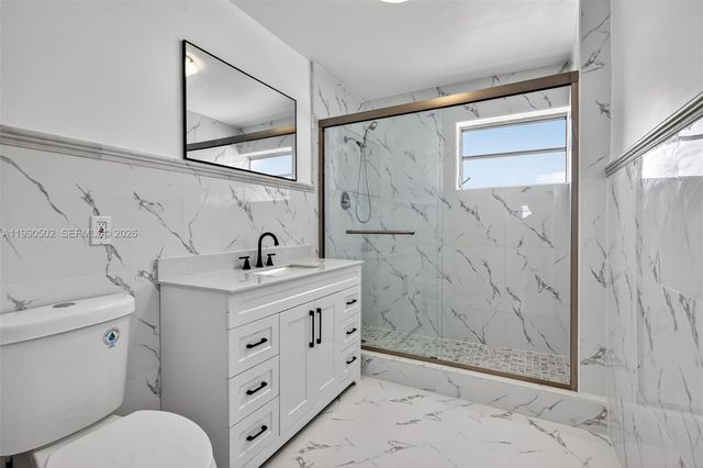 329 SE 3rd St 502T, Hallandale Beach, FL 33009