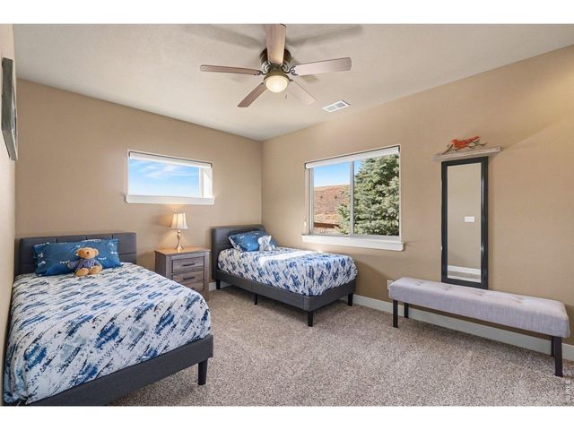 10723 Buckhorn Ridge Way, Loveland, CO 80538