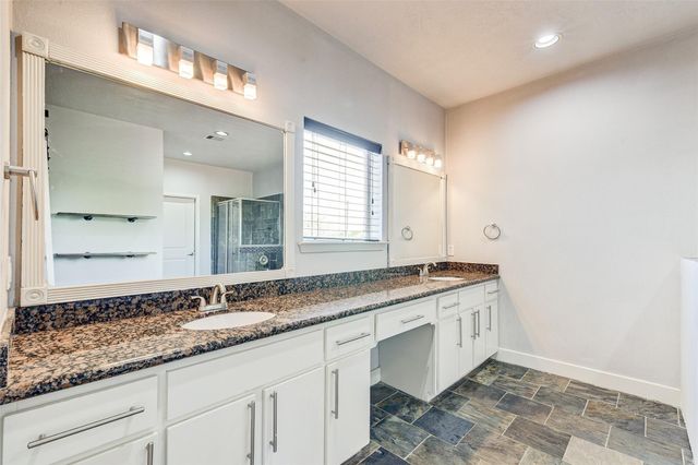 1902 Fletcher Street, Houston, TX 77009