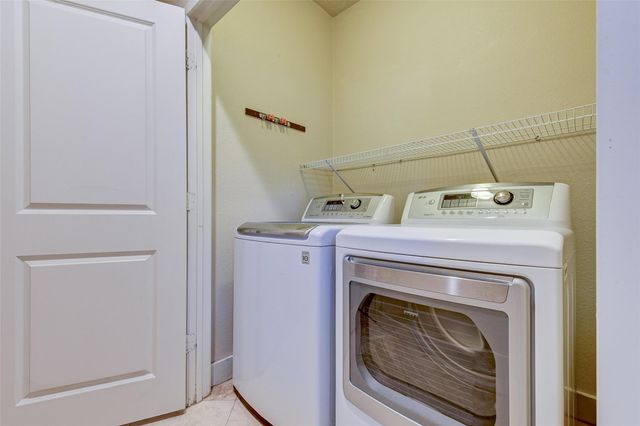 1902 Fletcher Street, Houston, TX 77009