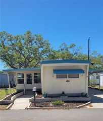 585 SKY HARBOR DRIVE 120, Clearwater, FL 33759