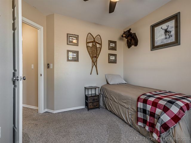 1006 E 146th Street S, Glenpool, OK 74033