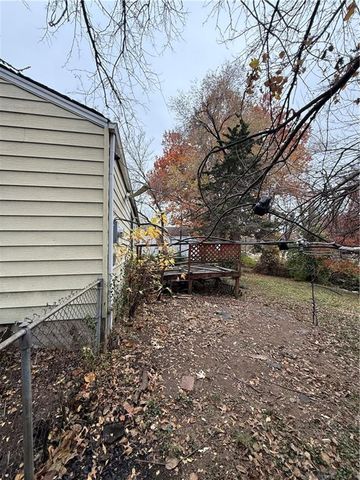 8618 Corrington Street, Kansas City, MO 64138