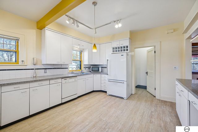 1711 S 22nd Street, Lincoln, NE 68502