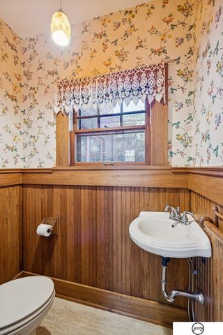 1711 S 22nd Street, Lincoln, NE 68502