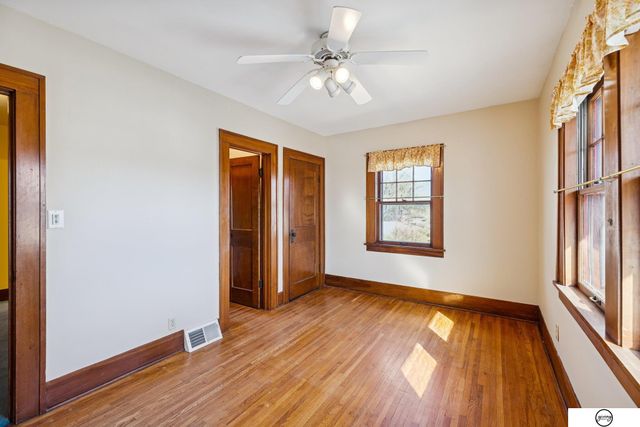 1711 S 22nd Street, Lincoln, NE 68502