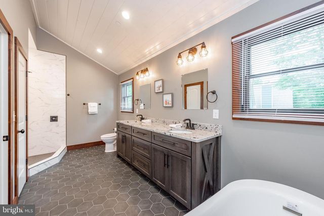 72 GLENWOOD CIR, Swanton, MD 21561