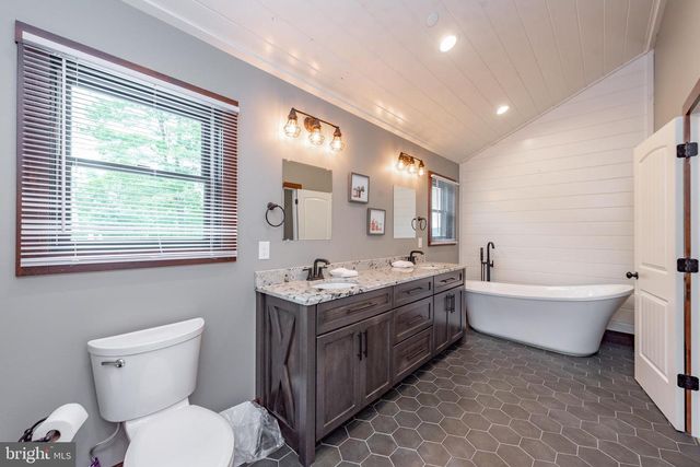 72 GLENWOOD CIR, Swanton, MD 21561