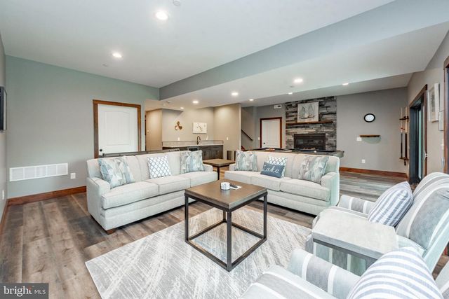 72 GLENWOOD CIR, Swanton, MD 21561