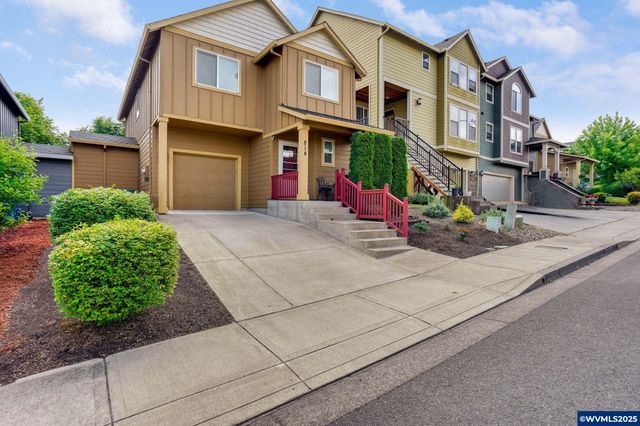 814 Crouchen St NW, Salem, OR 97304