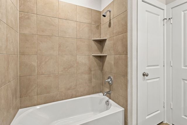 356 Sun Harvest Drive, Royse City, TX 75189