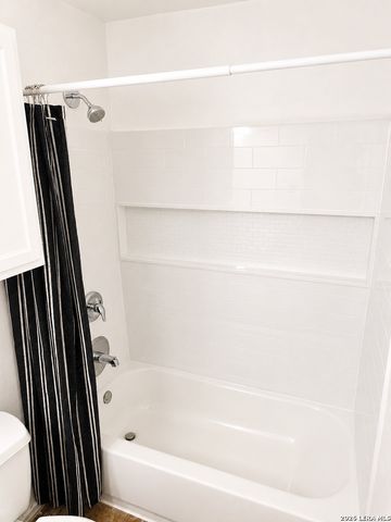 152 Hinge Chase, Cibolo, TX 78108