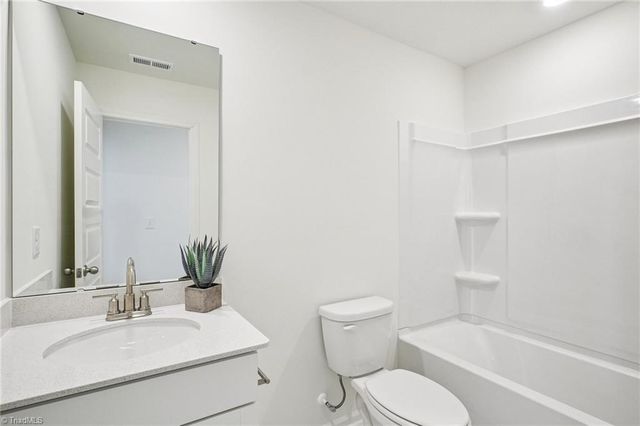 128 Parker Lane, Mebane, NC 27302