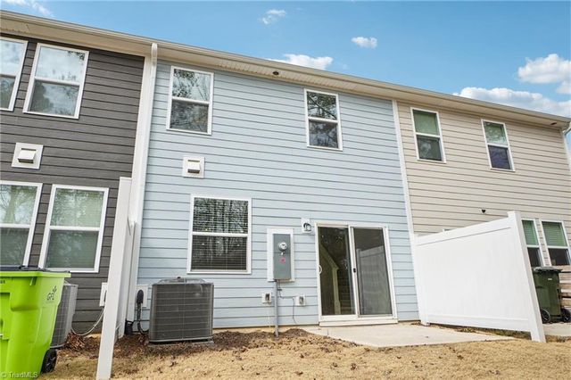 128 Parker Lane, Mebane, NC 27302