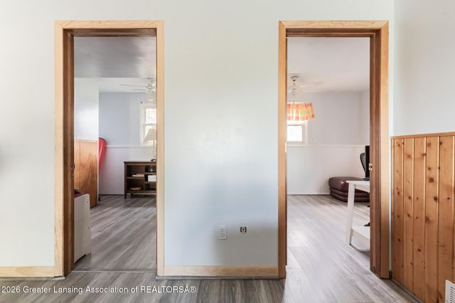 515 Chanticleer Trail, Lansing, MI 48917