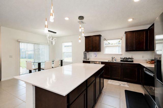 3830 CAPRI COAST DRIVE, Plant City, FL 33565