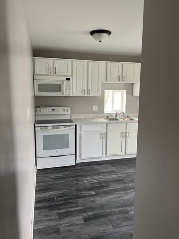 102 E Stanton Street, Streator, IL 61364