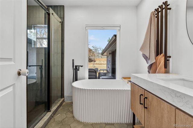 8175 W 20th Avenue, Lakewood, CO 80214