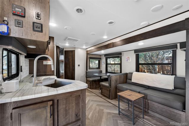 8175 W 20th Avenue, Lakewood, CO 80214