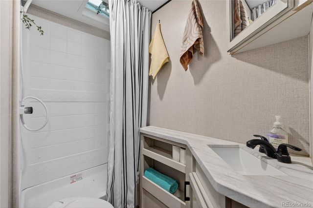 8175 W 20th Avenue, Lakewood, CO 80214