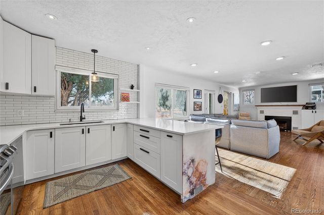 8175 W 20th Avenue, Lakewood, CO 80214