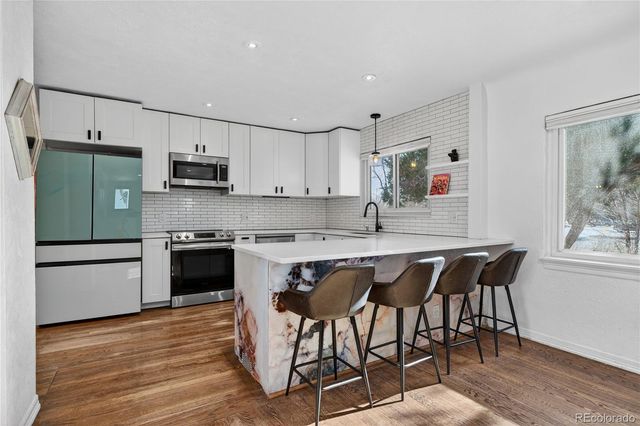 8175 W 20th Avenue, Lakewood, CO 80214