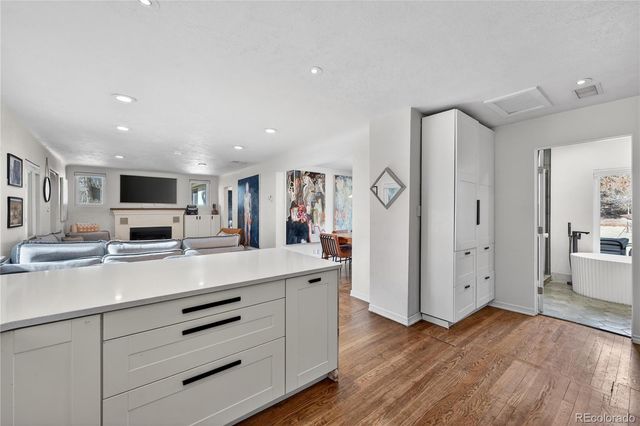 8175 W 20th Avenue, Lakewood, CO 80214