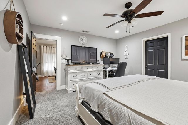 113 W Morton Street, Denison, TX 75021