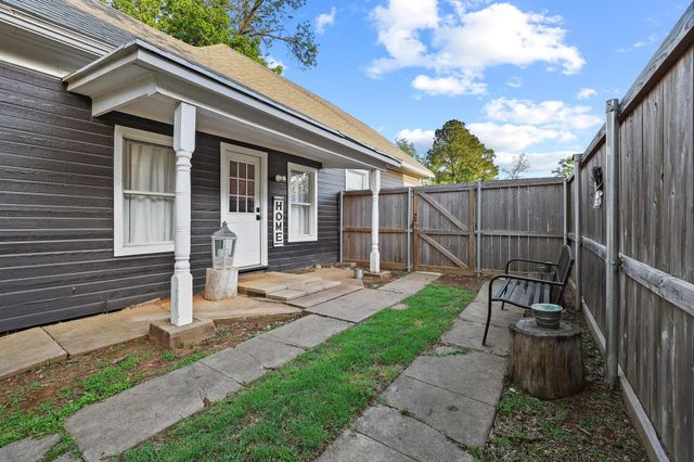 113 W Morton Street, Denison, TX 75021