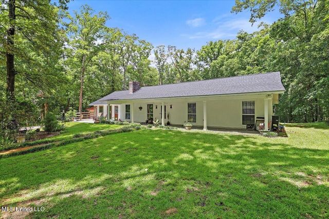162 S Eagle Ridge Drive, Florence, MS 39073