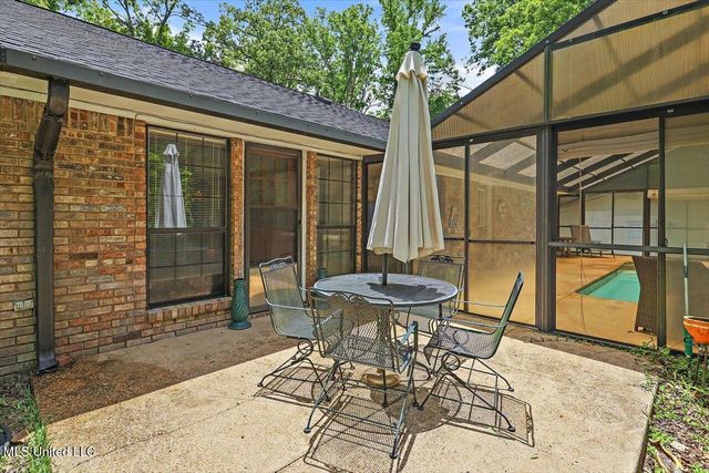 162 S Eagle Ridge Drive, Florence, MS 39073