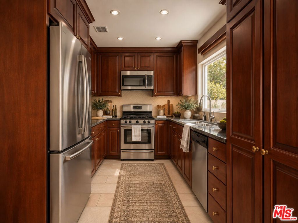 6939 Greeley Street 110, Tujunga, CA 91042 — photo 4
