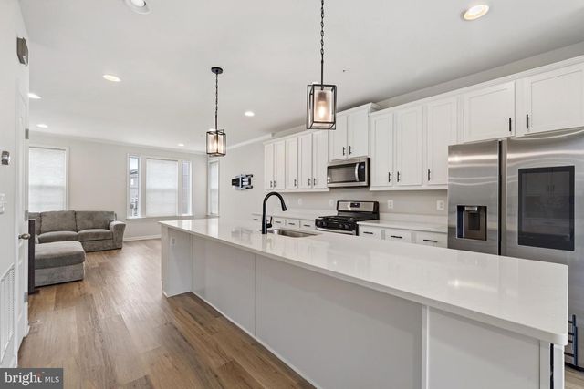 1076 OVERLOOK WAY, Laurel, MD 20707