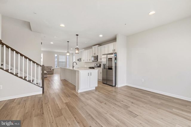 1076 OVERLOOK WAY, Laurel, MD 20707