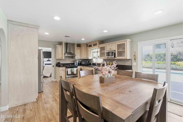 2034 Guerne Avenue, Simi Valley, CA 93063