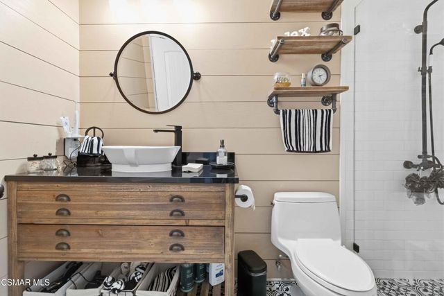 2034 Guerne Avenue, Simi Valley, CA 93063