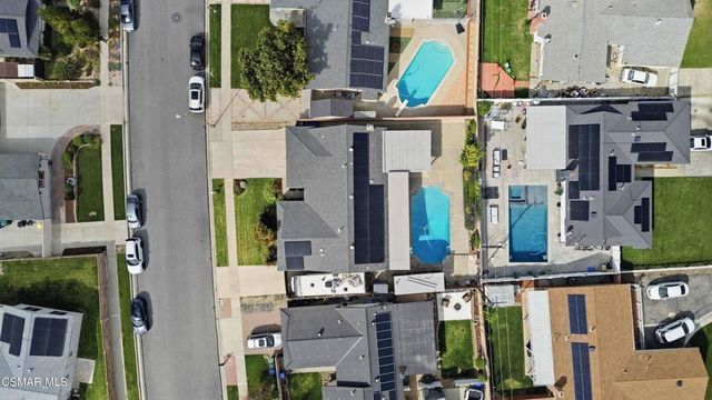 2034 Guerne Avenue, Simi Valley, CA 93063