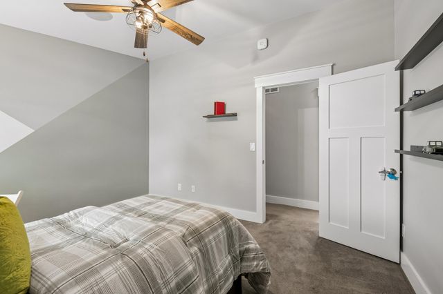 4160 Utica Avenue S, Saint Louis Park, MN 55416