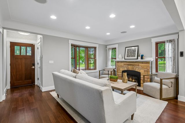 4160 Utica Avenue S, Saint Louis Park, MN 55416